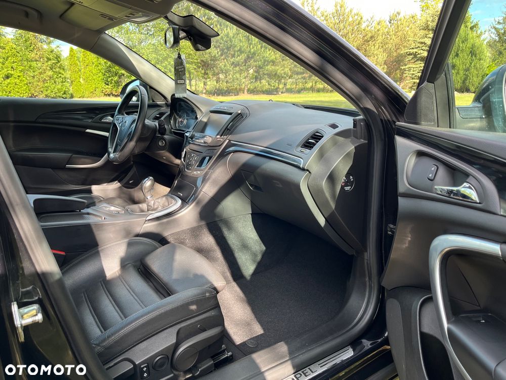 Opel Insignia - 15