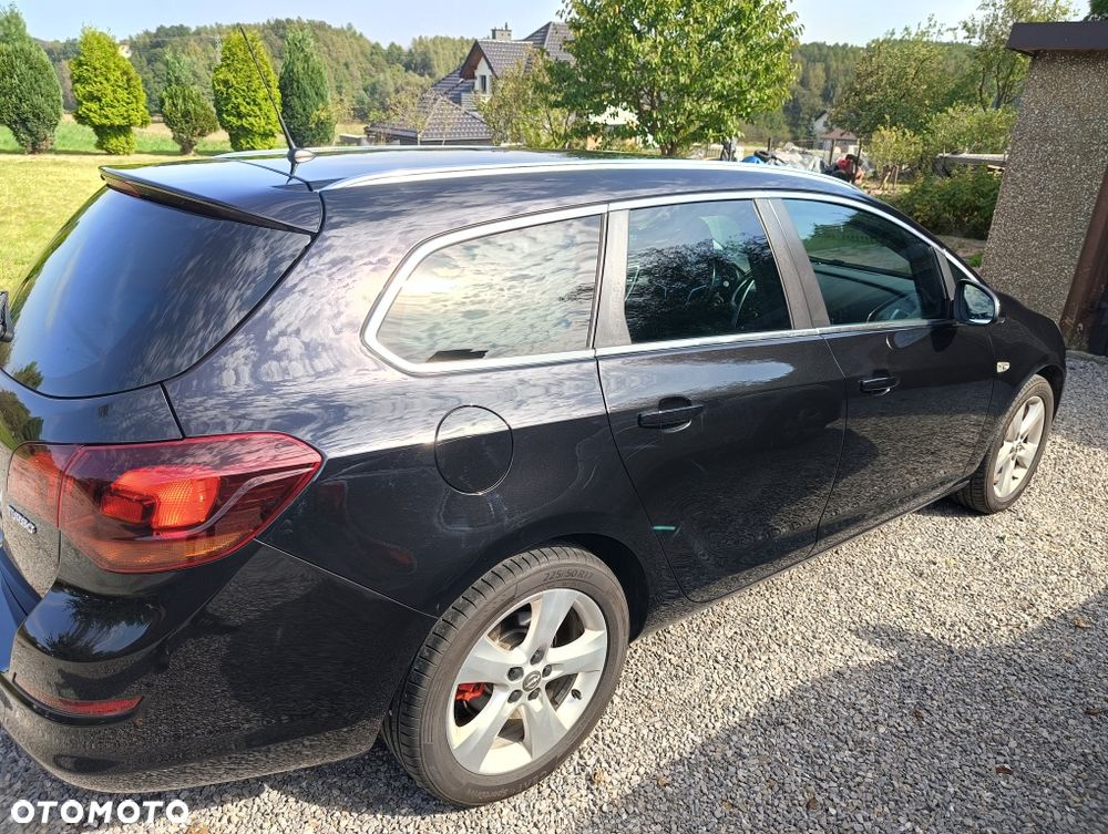 Opel Astra - 4