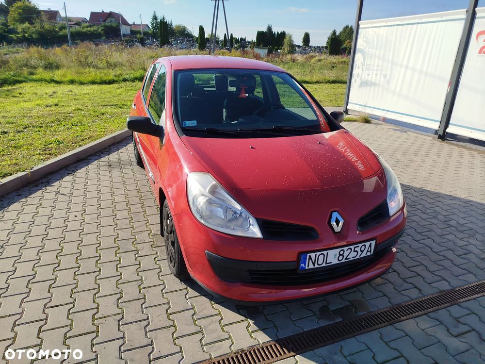 Renault Clio 1.2 16V Authentique - 7