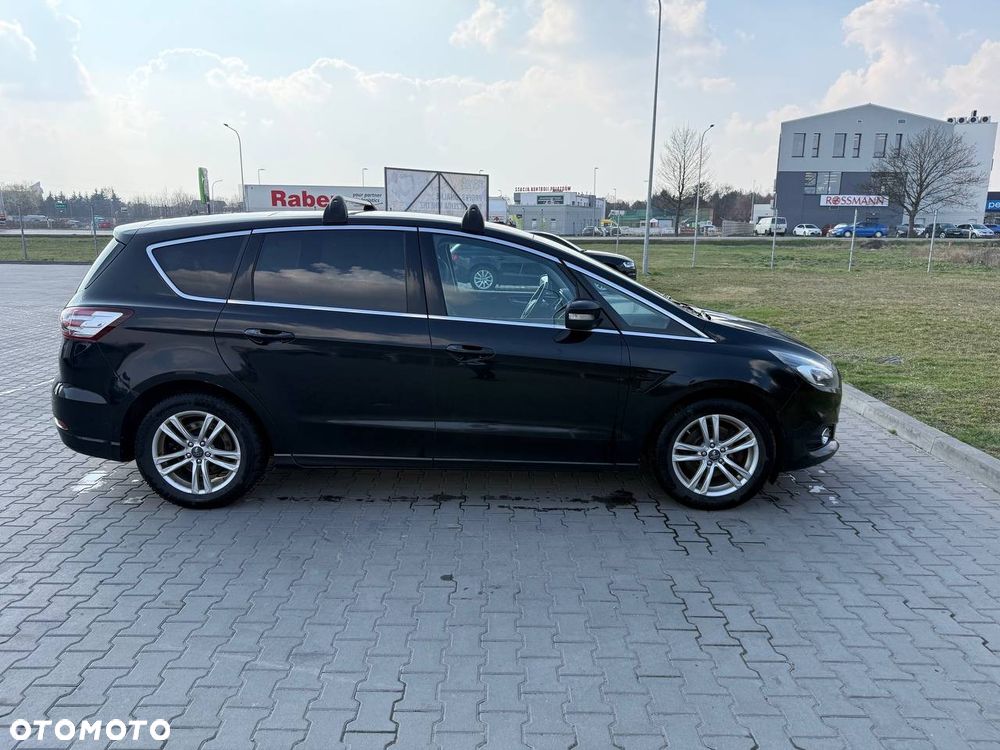 Ford S-Max 2.0 TDCi 4WD Titanium PowerShift - 7