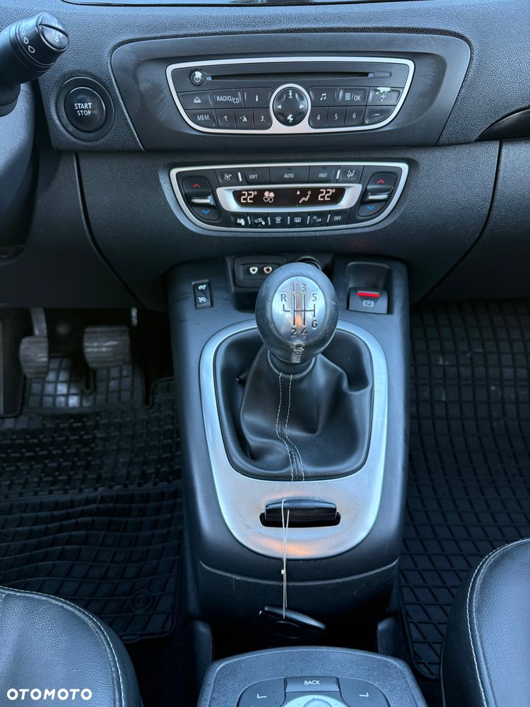 Renault Scenic - 30