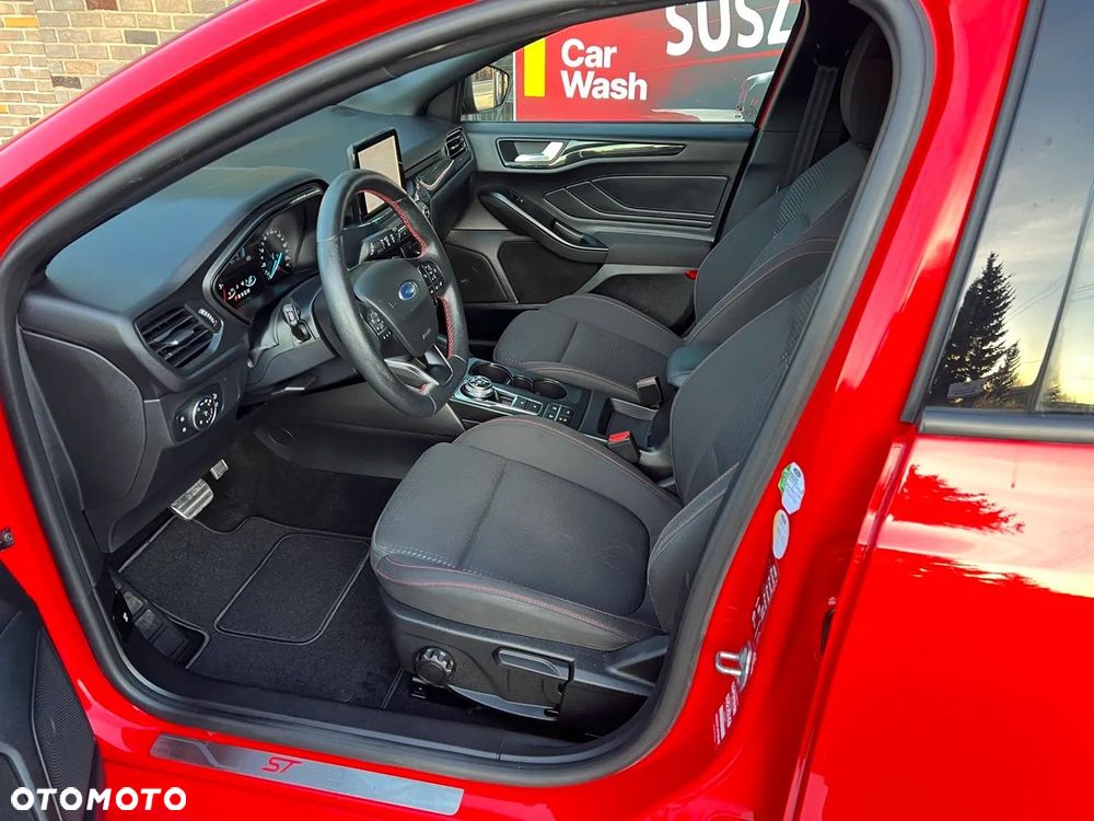 Ford Focus 1.5 EcoBlue ST-Line - 15