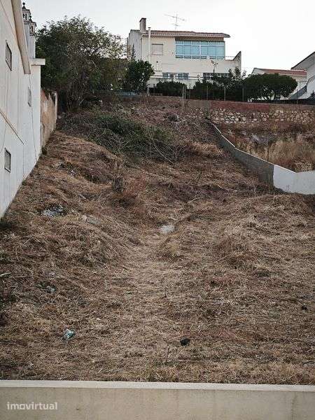 Terreno com 462 m² para construção de moradia em Paredes, Alenquer - Grande imagem: 2/2