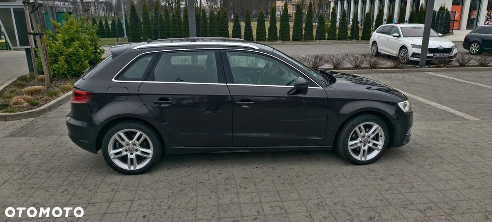 Audi A3 Sportback - 12