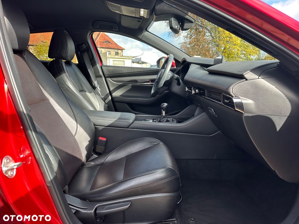 Mazda 3 SKYACTIV-G 2.0 M-Hybrid - 10