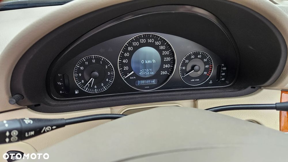 Mercedes-Benz CLK 320 - 9