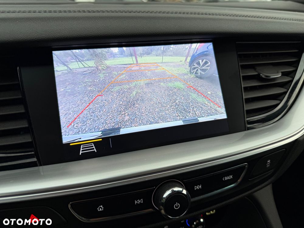 Opel Insignia 2.0 T 4x4 GSi S&S - 37