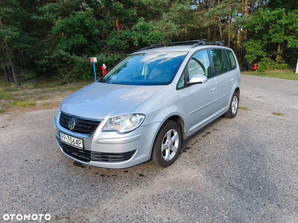 Volkswagen Touran 1.6 Trendline - 1
