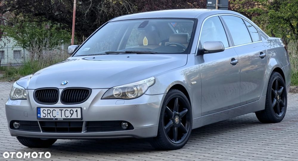 BMW Seria 5 520i Touring Edition Sport - 24