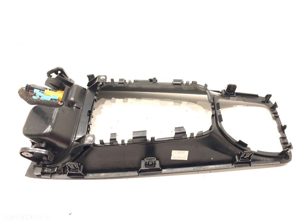 LISTWY DEKOR  CITROEN C5 III (RD_) 2008 - 2022 2.0 HDi 140 103 kW [140 KM] olej napędowy 2008 - - 6