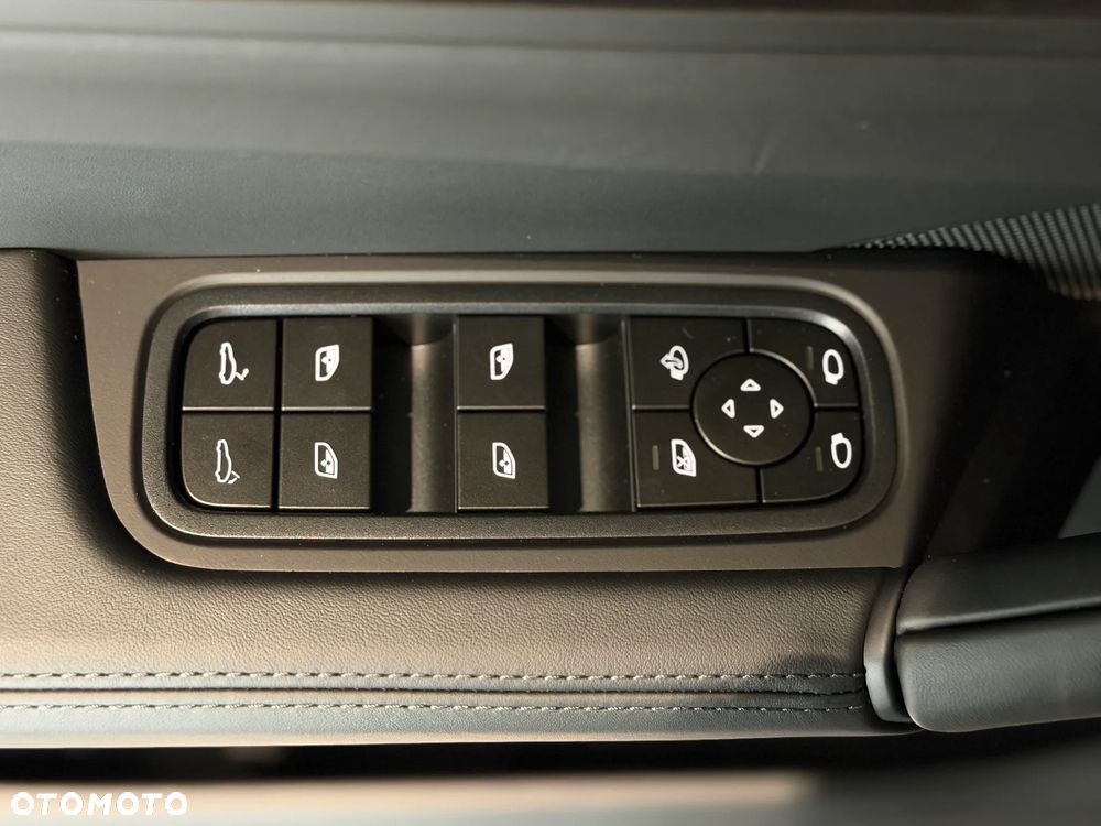 Porsche Cayenne Black Edition - 15