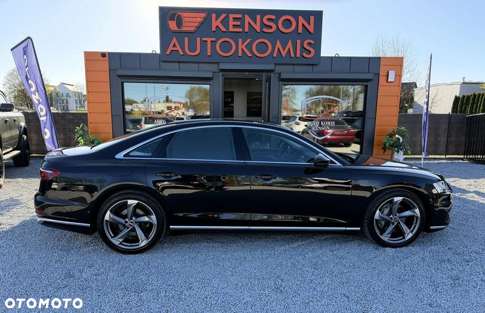 Audi A8 - 6