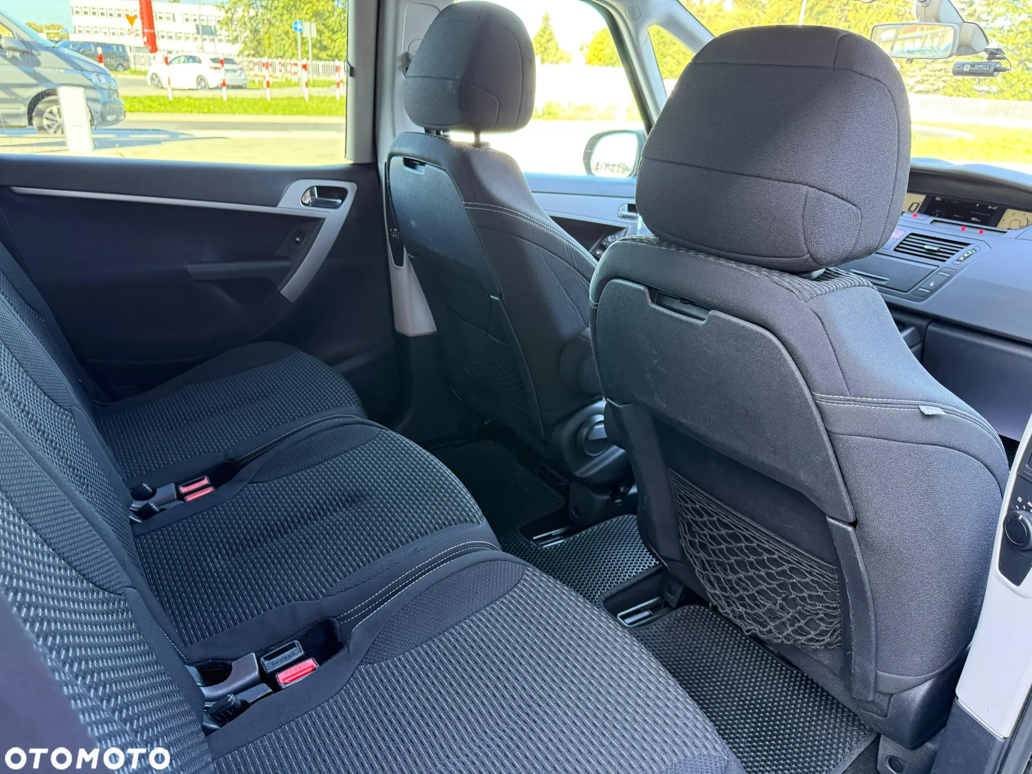 Citroën C4 Picasso 1.6 HDi FAP Exclusive - 12