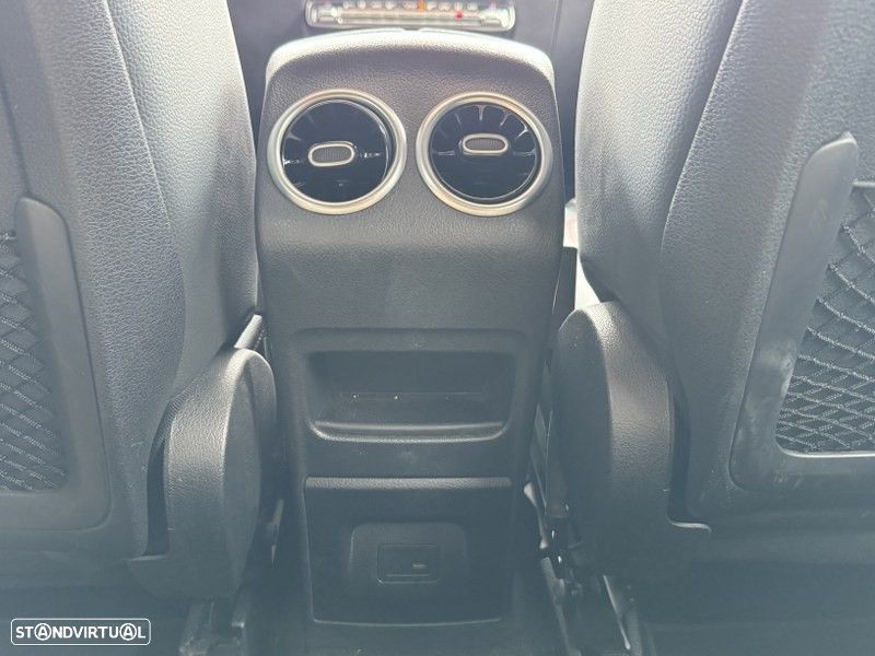 Mercedes-Benz GLB 200 d AMG Line - 18