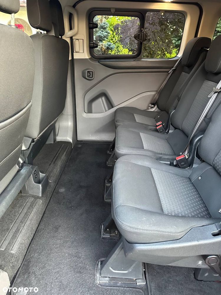 Ford Tourneo Custom 2.0 TDCi L2 Titanium SelectShift - 15