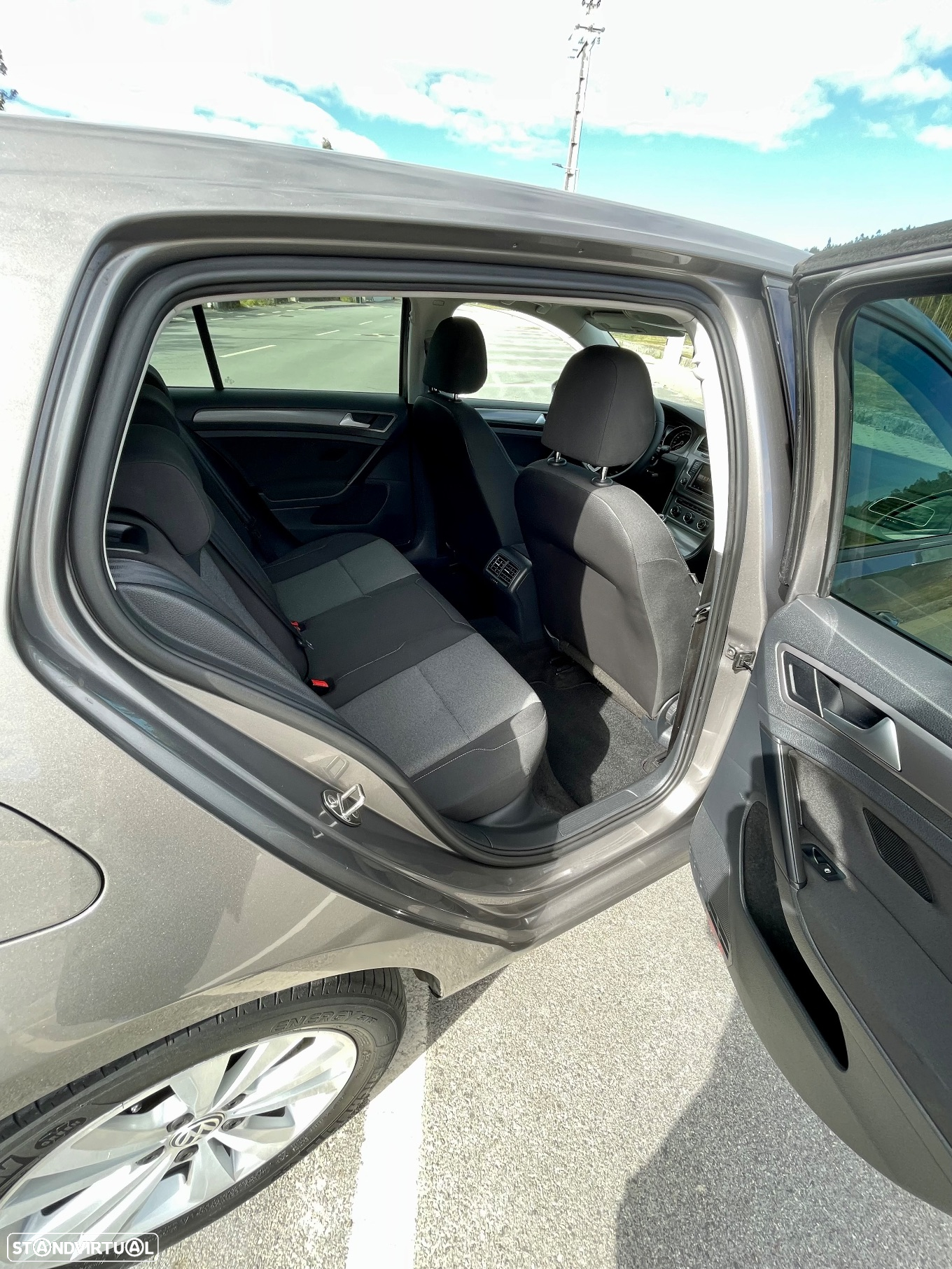 VW Golf 1.6 TDi Trendline - 37
