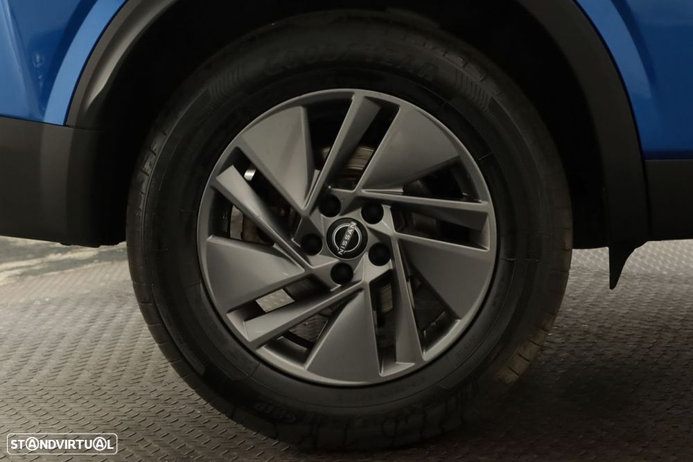 Nissan Qashqai 1.3 DIG-T Acenta Xtronic - 5