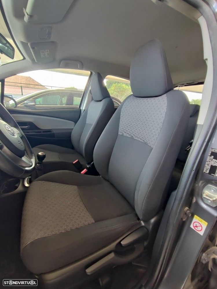 Toyota Yaris 1.33 VVT-i Comfort - 8