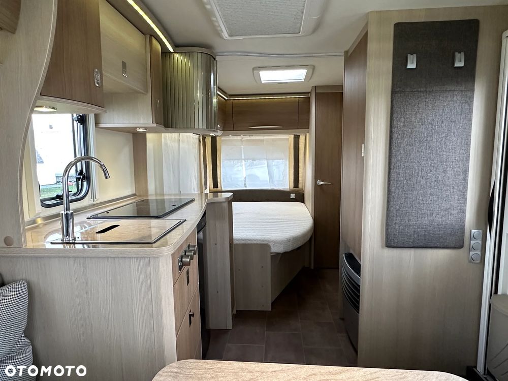 Burstner 460 TS AVERSO  z markizą kasetową THULE. GWARANCJA !!! - 15