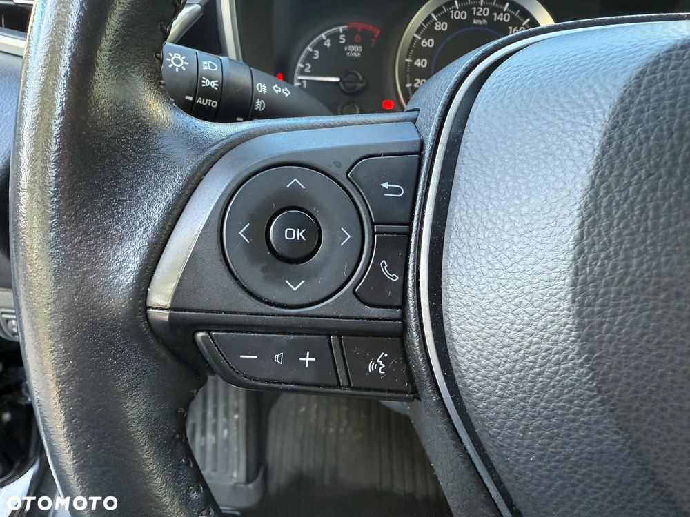 Toyota Corolla 1.8 Hybrid Comfort - 25
