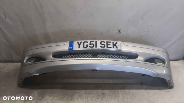 } ZDERZAK PRZÓD PRZEDNI MERCEDES BENZ C KLASA W203 744 SREBRNY HALOGENY