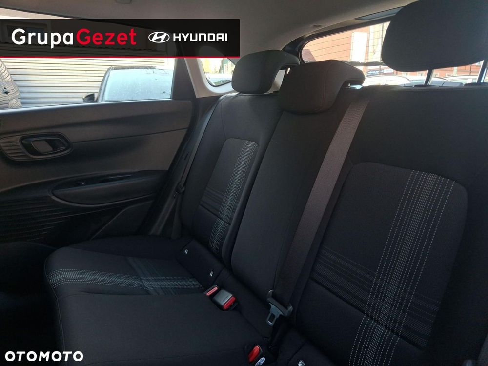 Hyundai i20 - 16
