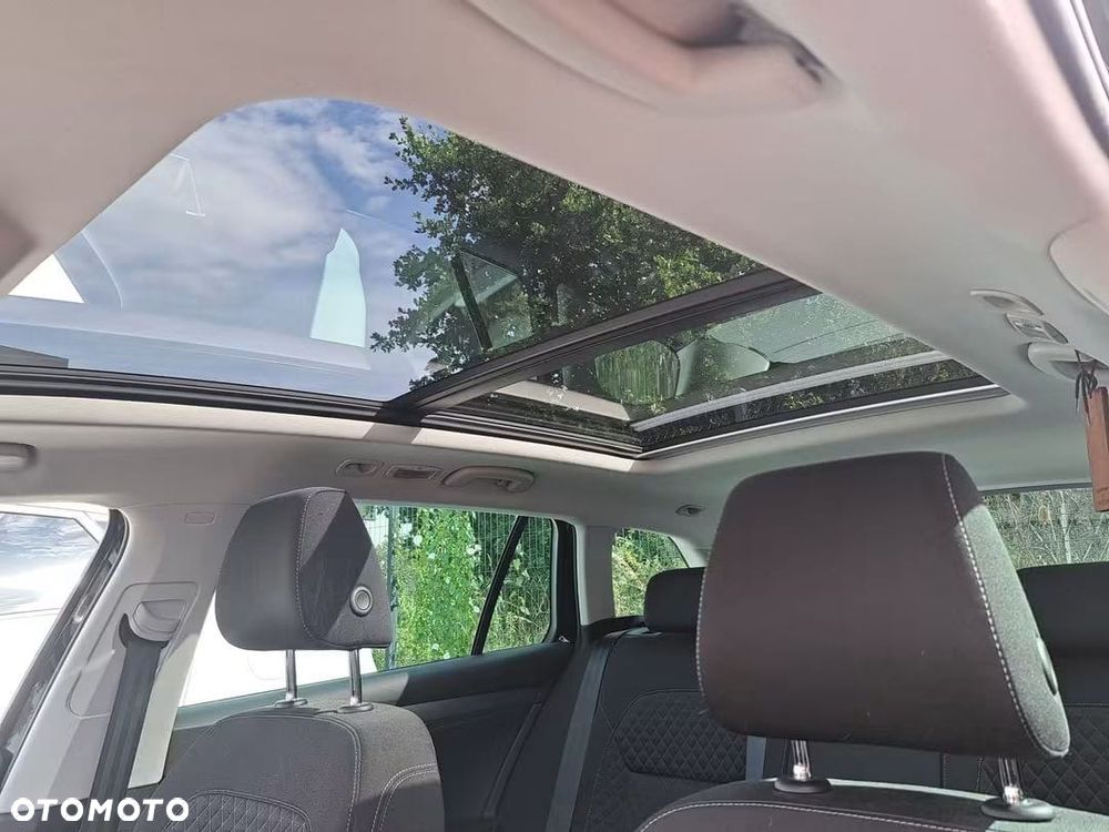 Volkswagen Sharan 2.0 TDI Comfortline - 12
