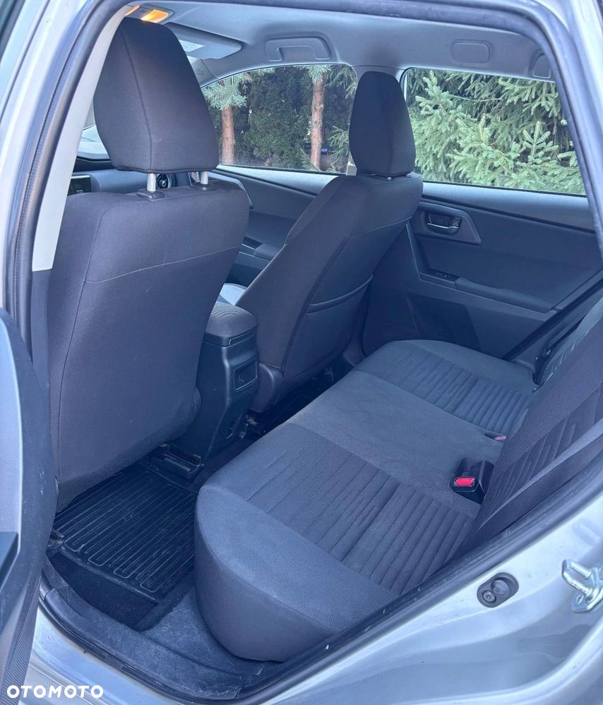 Toyota Auris 1.33 VVT-i Premium - 17