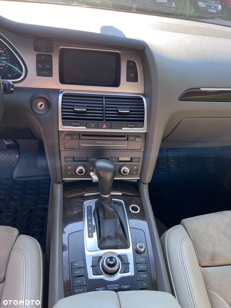Audi Q7 3.0 TDI DPF Quattro Tiptr - 6