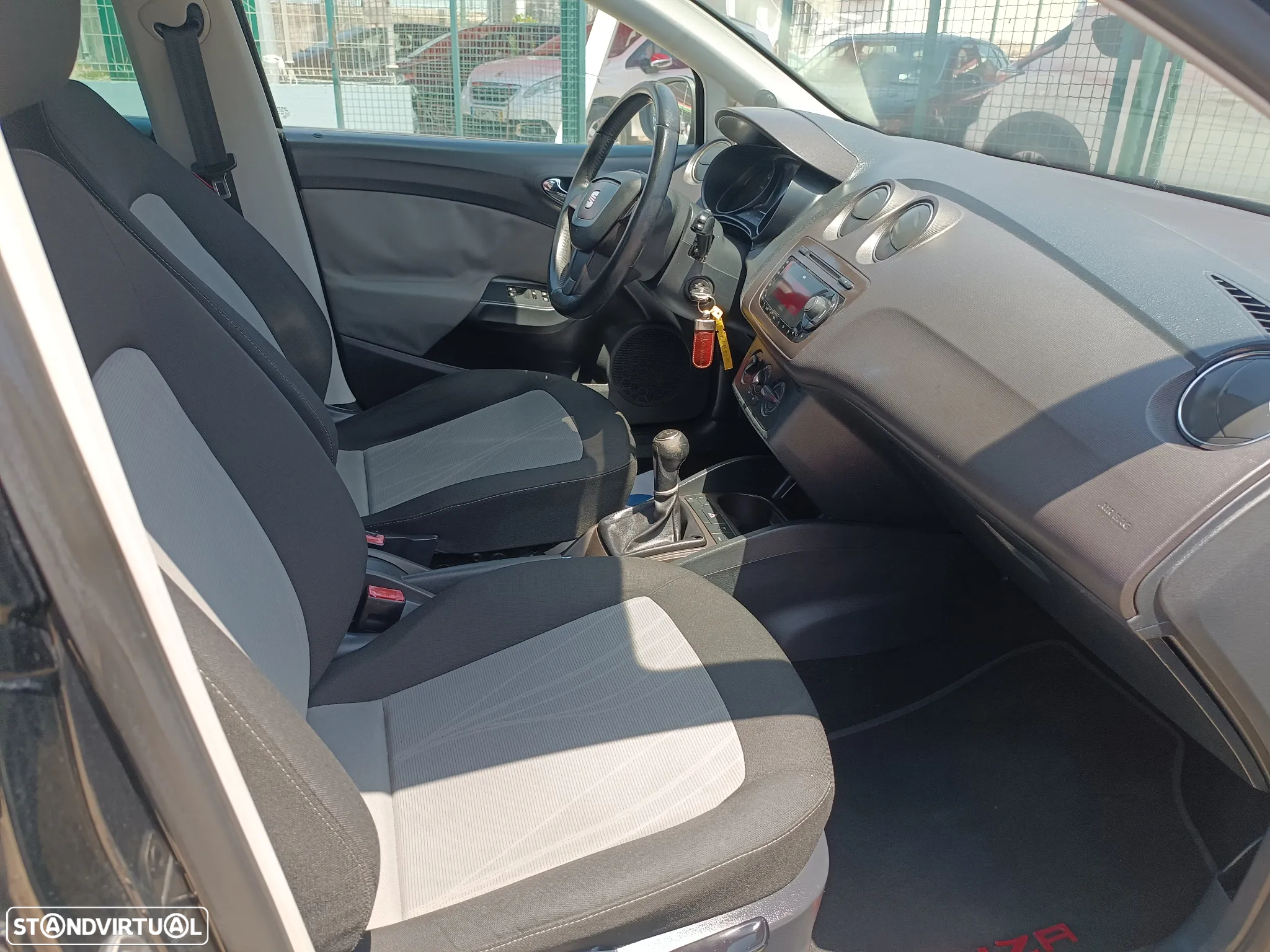 SEAT Ibiza 1.2 TSi Style - 23