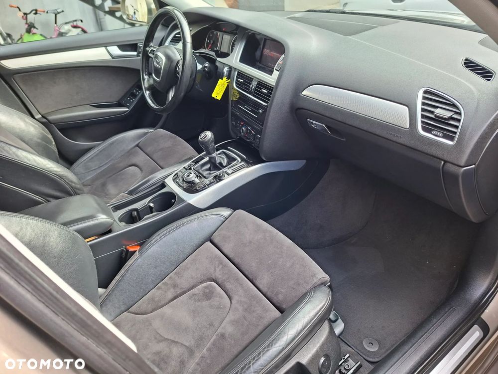 Audi A4 Avant 2.0 TDI - 21