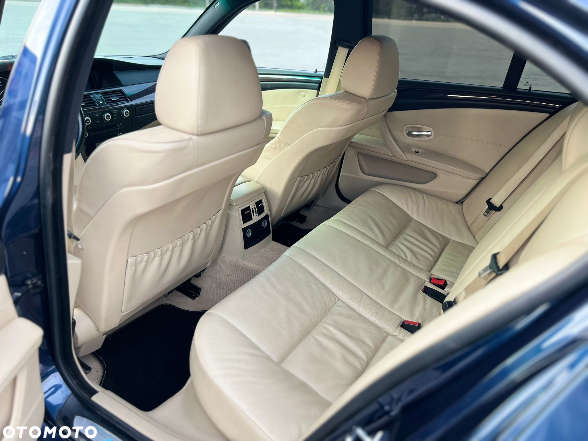 BMW Seria 5 - 13