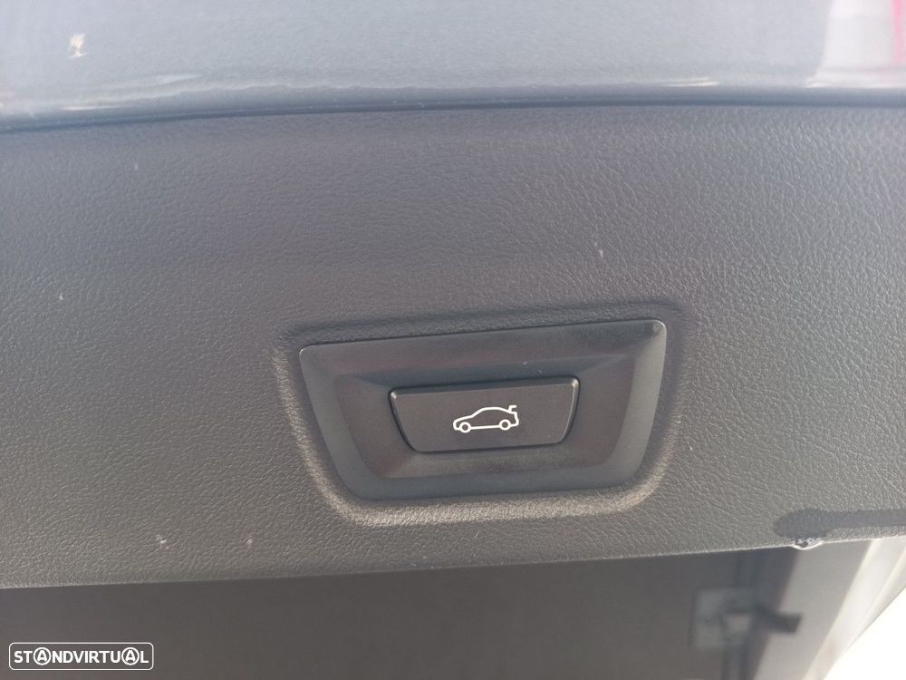 BMW i4 eDrive35 - 28