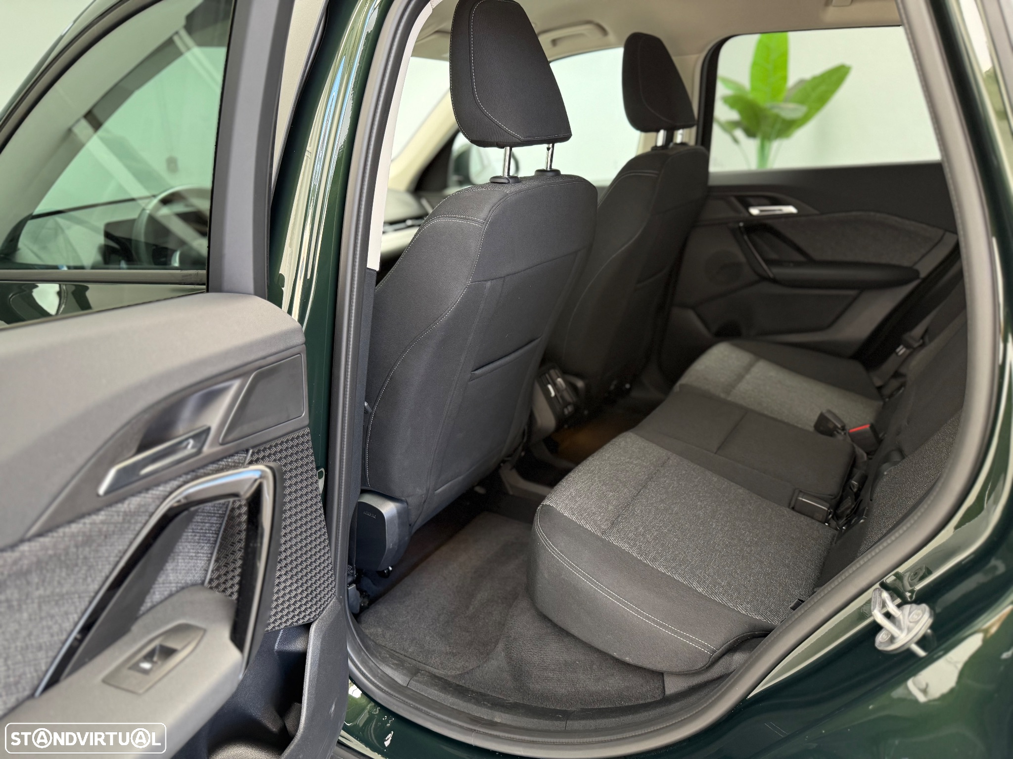BMW iX1 xDrive30 - 8