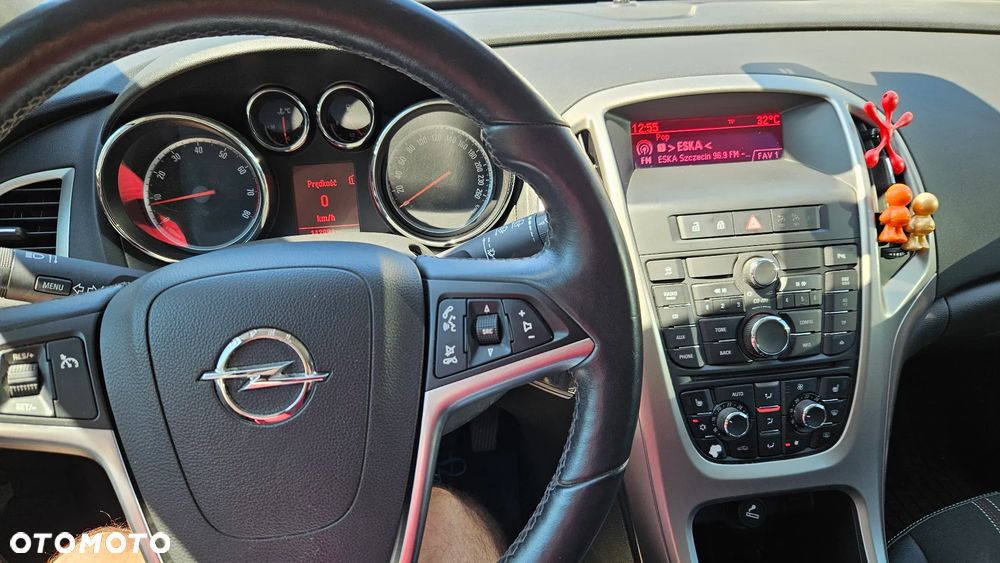 Opel Astra 1.4 T Edition 150 - 13