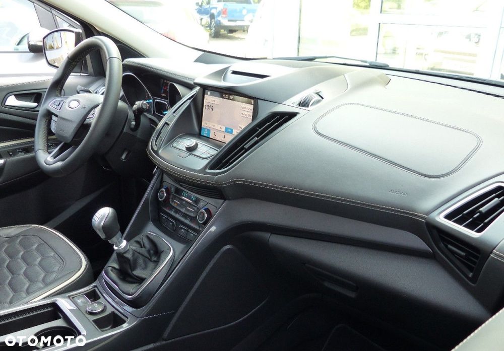 Ford Kuga - 15