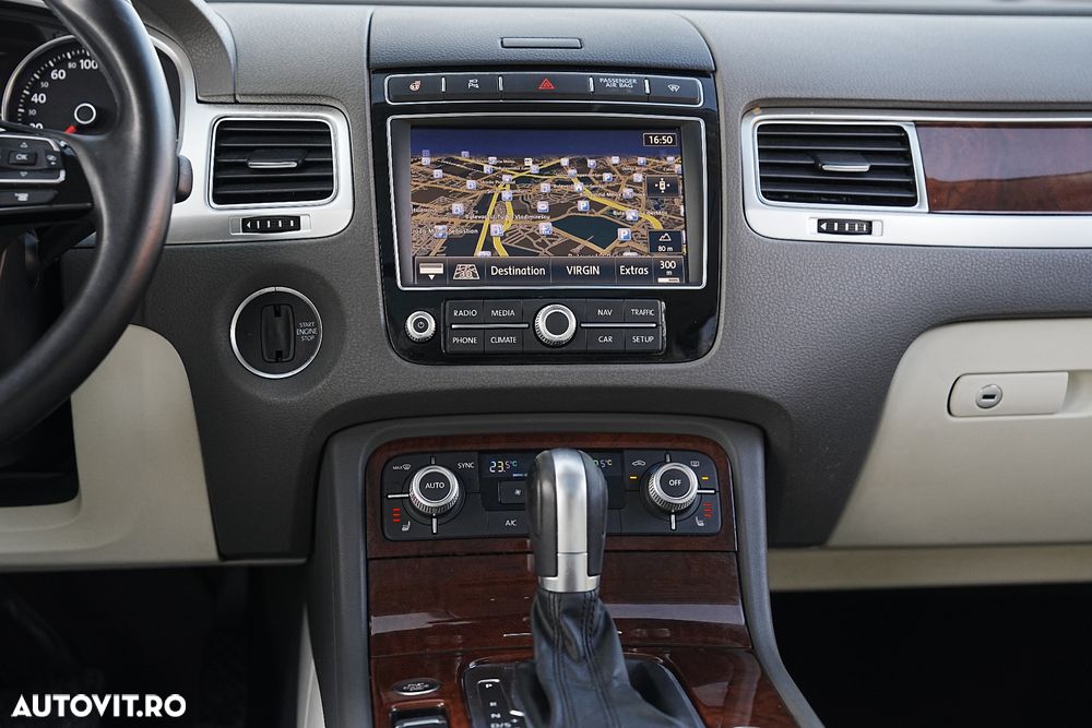 Volkswagen Touareg 3.0 V6 TDI SCR Blue Motion DPF Automatik - 25