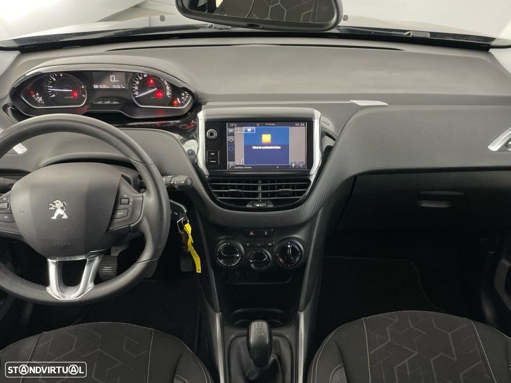 Peugeot 2008 1.2 PureTech Active - 10