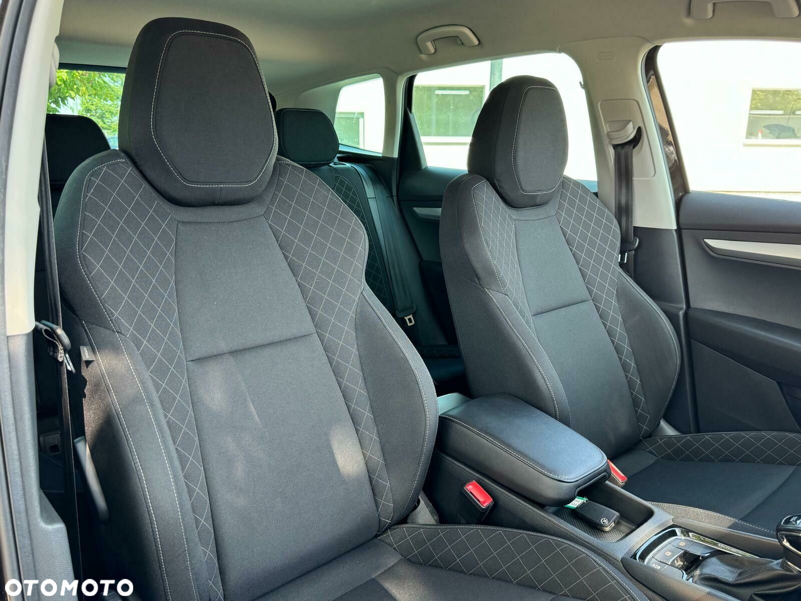 Skoda Karoq 1.5 TSI ACT GPF 4x2 Ambition DSG - 8
