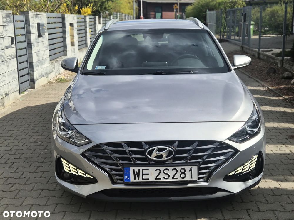 Hyundai i30 1.6 D Comfort DCT - 5