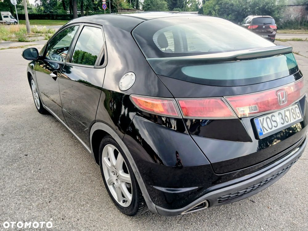 Honda Civic 1.8 Sport - 8