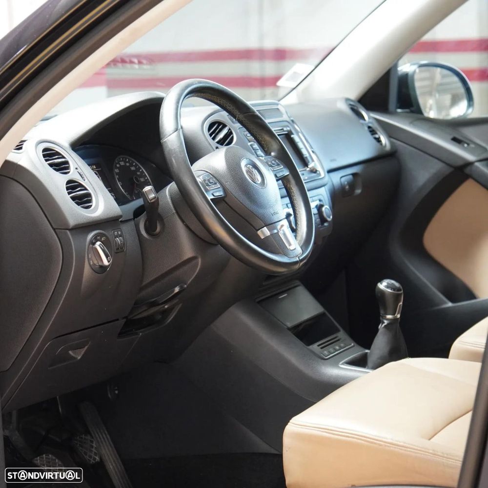 VW Tiguan 2.0 TDi Trend BlueMotion - 17