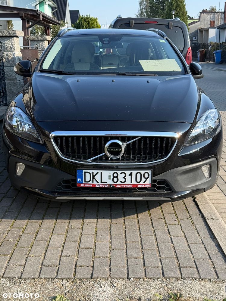 Volvo V40 2017 photo 2