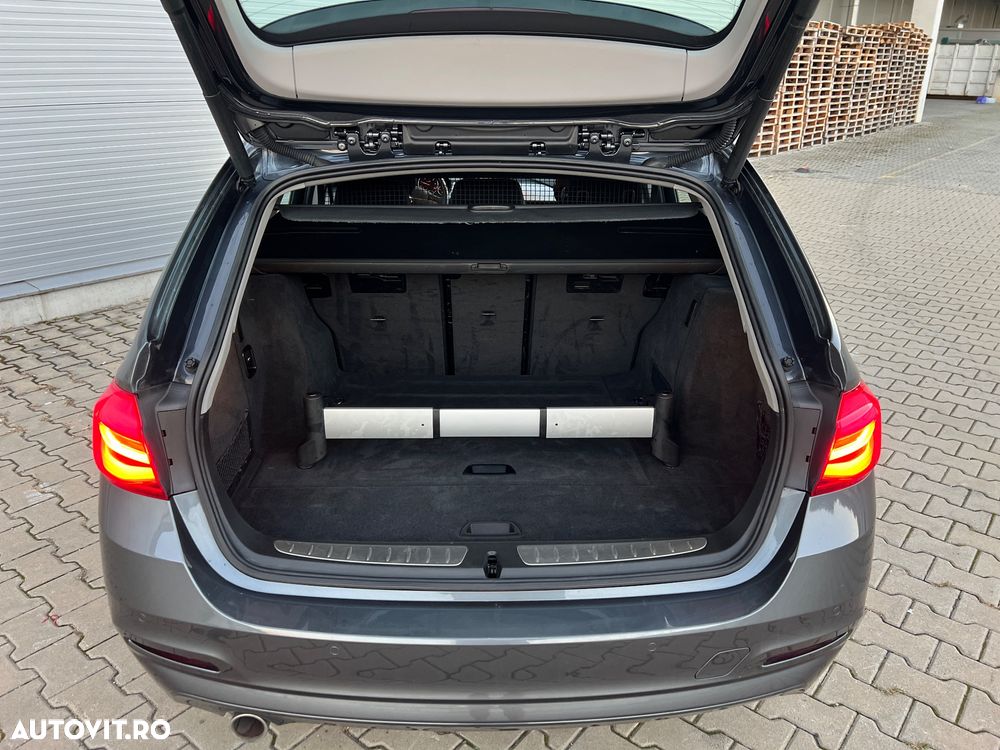 BMW Seria 3 318d Touring Advantage - 12
