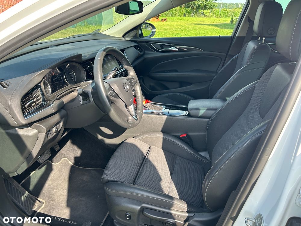 Opel Insignia - 4