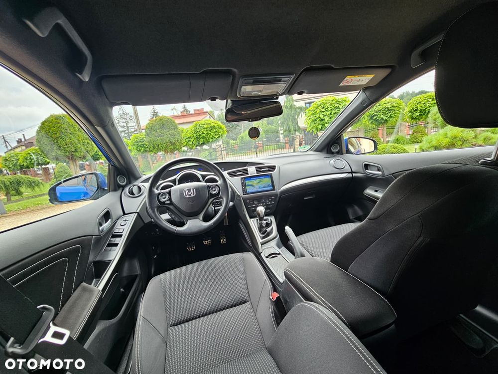 Honda Civic 1.8 i-VTEC Sport Black Edition - 37