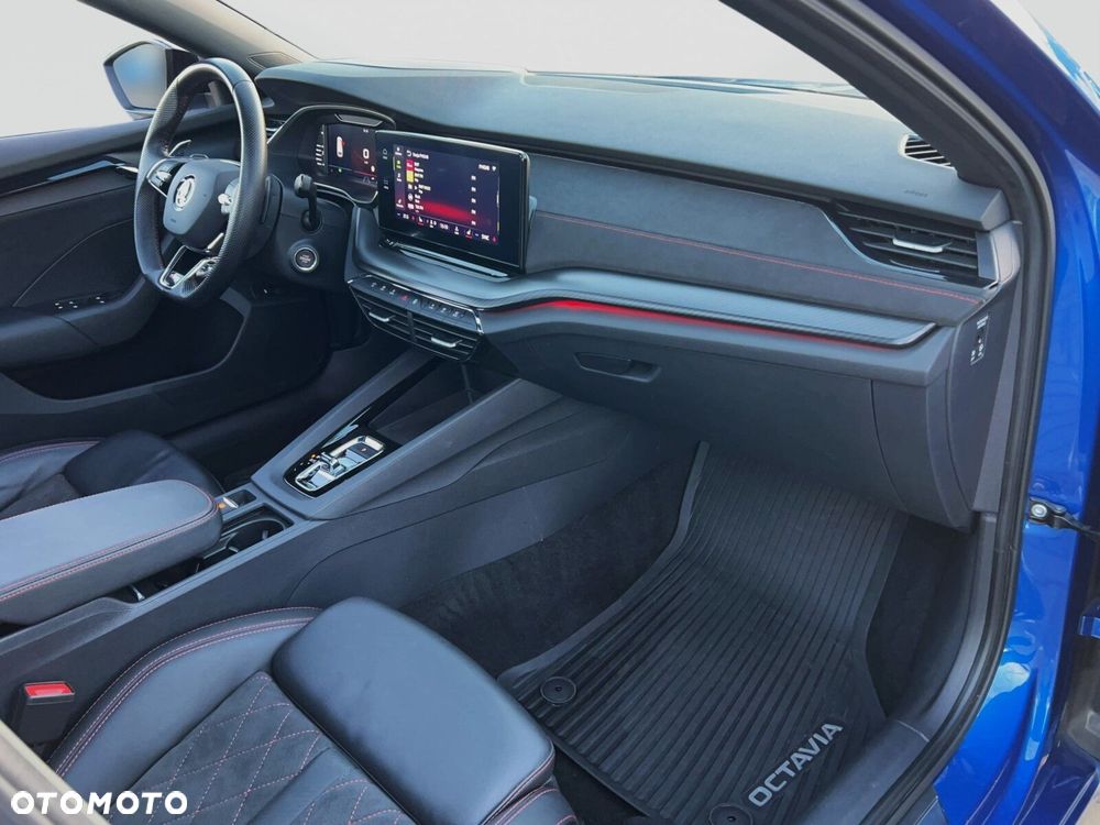 Skoda Octavia 2.0 TDI RS DSG - 18