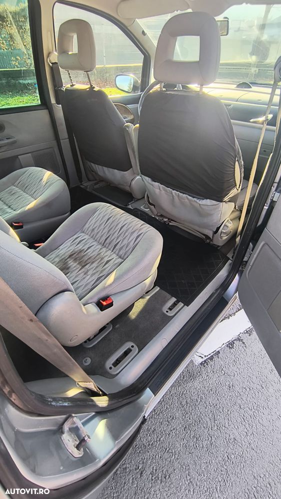 Ford Galaxy TDI Ambiente - 8