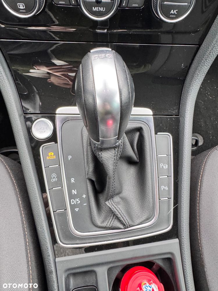 Volkswagen Golf 1.6 TDI BlueMotion Technology DSG Allstar - 11