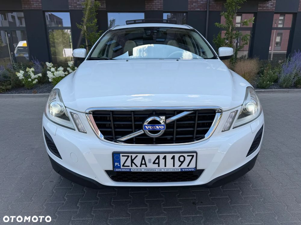 Volvo XC 60 D4 Geartronic Summum - 13